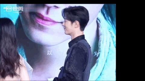 圈内人爆料肖战李沁恋爱,娱乐圈新恋情引发热议 第2张 圈内人爆料肖战李沁恋爱,娱乐圈新恋情引发热议 第2张